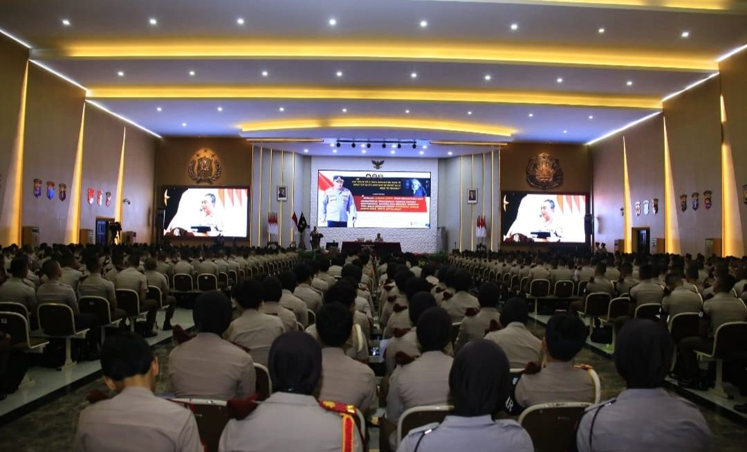Kadiv Humas Polri Bekali Taruna Akpol 2025 dengan Strategi Kehumasan di Era Digital