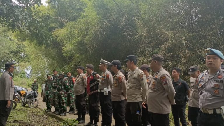 Polsek Pangururan Tingkatkan Keamanan di Pasar Utama Kabupaten Samosir