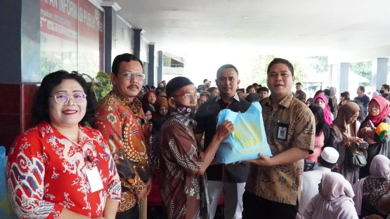 600 Paket Bansos Dibagikan kepada Keluarga Warga Rutan Kelas I Medan