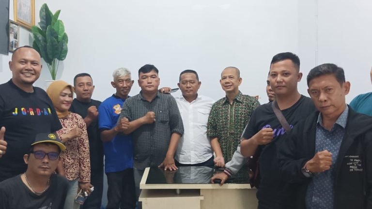 Jelang Ramadan, Ketua Pewarta Polrestabes Medan Gulirkan Beras ke Pengurus dan Anggota
