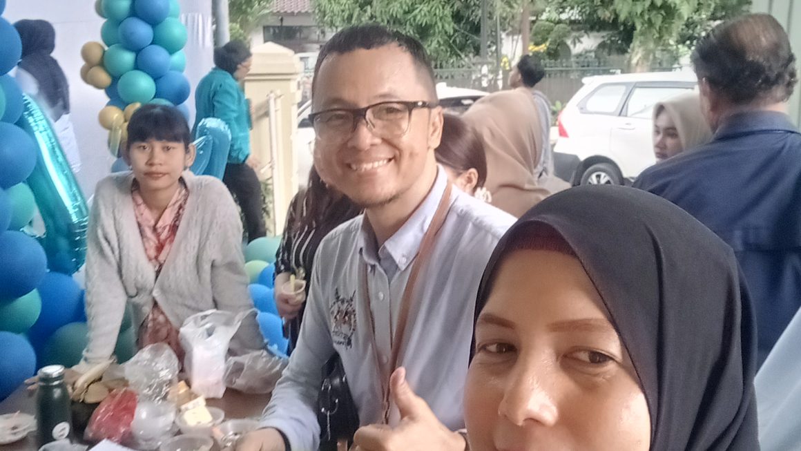 Perayaan Ulang Tahun RSU Sarah ke 40 Tahun digelar Secara Sederhana Dengan Pemotongan Nasi Tumpeng dan Santunan Anak Yatim Piatu