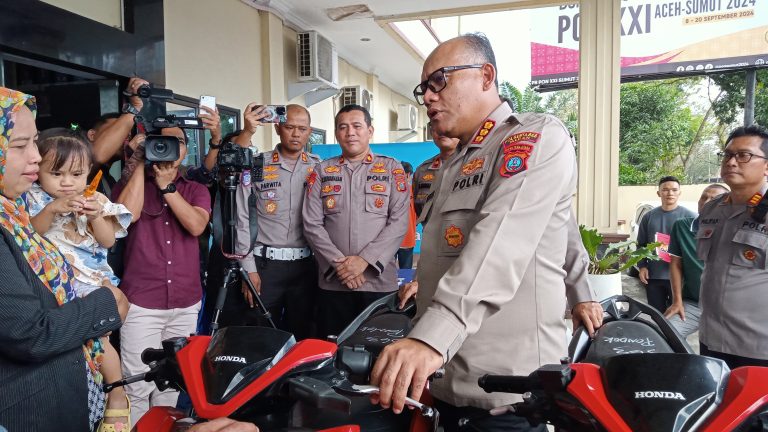 Polsek Medan Sunggal Tangkap 6 Tersangka  Pencurian 2 Unit Sepeda Motor