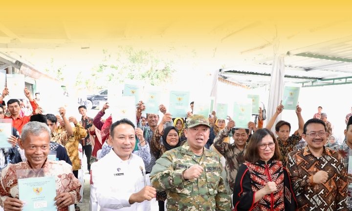 Sertipikat Konsolidasi Tanah Permudah Ekonomi Warga Kabupaten Semarang