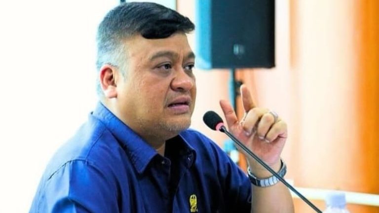 Salomo Pardede, S.E..,M.M Instruksikan Staff Untuk Perketat Ruang Komisi 3 DPRD Medan