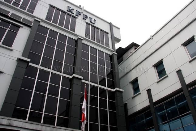 KPPU REKOMENDASIKAN MENDAG UNTUK TIDAK MENERAPKAN TINDAKAN PENGAMANAN TERHADAP IMPOR TERPAL PLASTIK