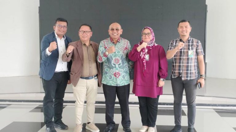 Bupati Simalungun Dr. H. Anton Achmad Saragih, S.E., M.M. Dorong Peningkatan Coverage 2 BPJS