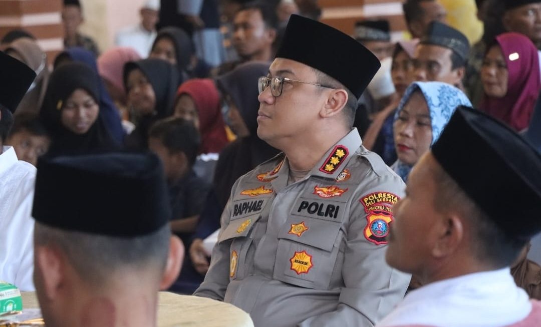 Polresta Deli Serdang gandeng Polda Sumut laksanakan Safari Ramadan, beri Santunan Anak Yatim