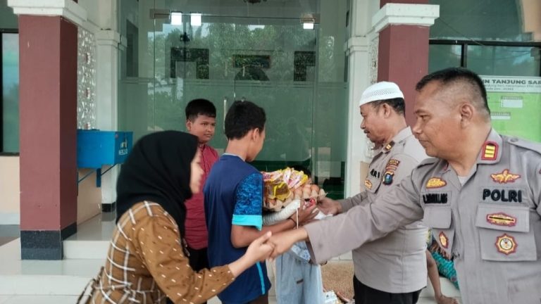Polsek Talun Kenas Polresta Deli Serdang Gelar Bakti Sosial dan Santunan untuk Anak Yatim