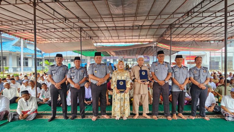 Ratusan Warga Binaan Lapas Padangsidimpuan Terima Remisi Idul Fitri 1446 H