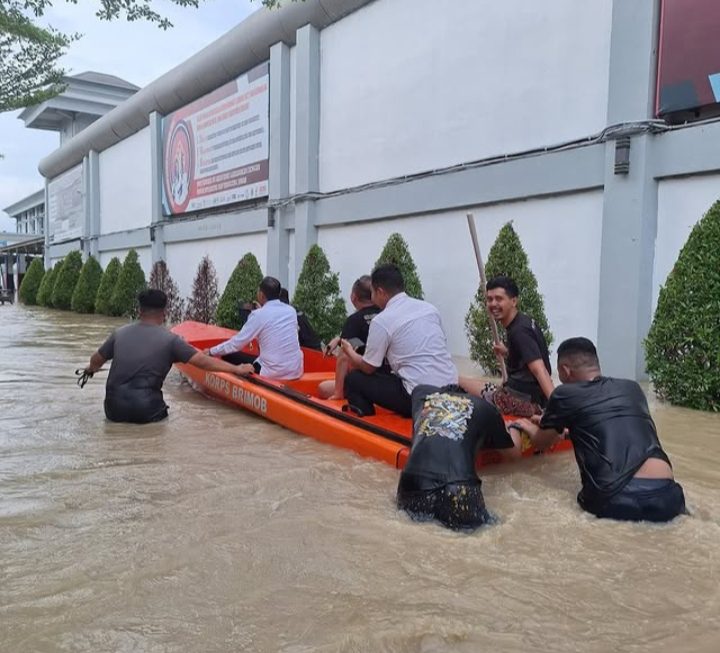 Tinjau Banjir di Lapas Cikarang, Dirjenpas Pastikan Layanan Warga Binaan Tetap Berjalan