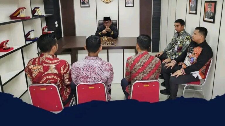 Kalapas Pemuda Langkat Lepas Taruna Poltekpin Jurusan Ilmu Pemasyarakatan Angkatan LVI Tahun 2025 Setelah Melaksanakan Penelitian