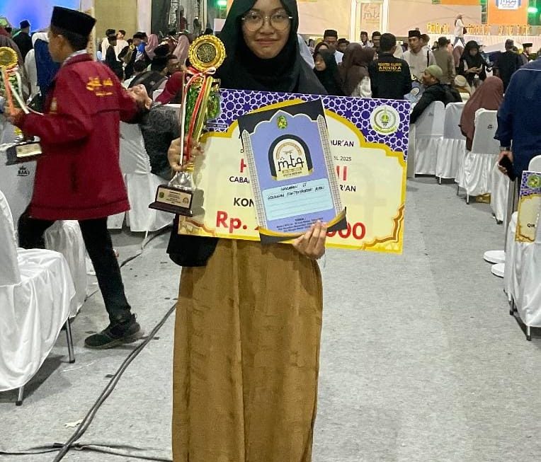 MAN 1 Medan Berhasil Raih Kemenangan pada Pagelaran MTQ Nasional Kota Medan Ke-58 Tahun 2025 di Kecamatan Medan Deli.