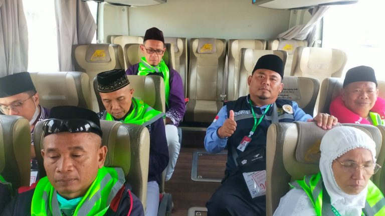 Kloter 09 KNO Tiba di Madinah