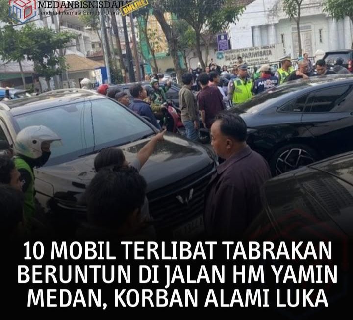 Tabrakan beruntun terjadi di Jalan HM Yamin, Kota Medan. Kecelakaan itu melibatkan 10 kendaraan.