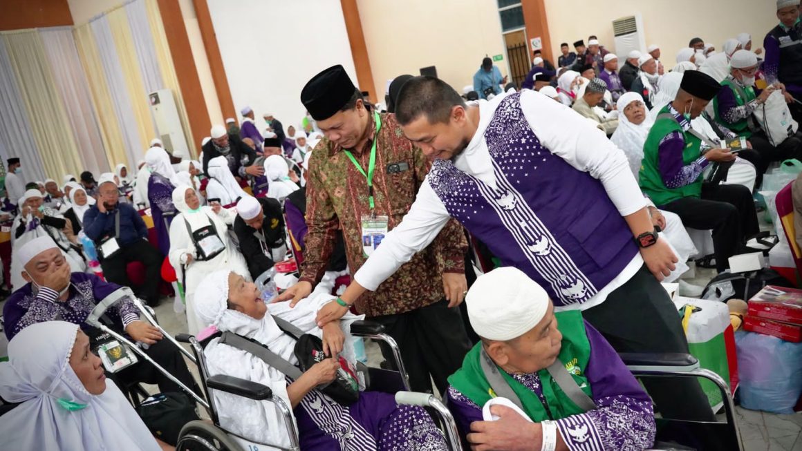 Kloter 3 Debarkasi Medan Tiba di Tanah Air, Ketua PPIH : Jaga Kemabruran haji