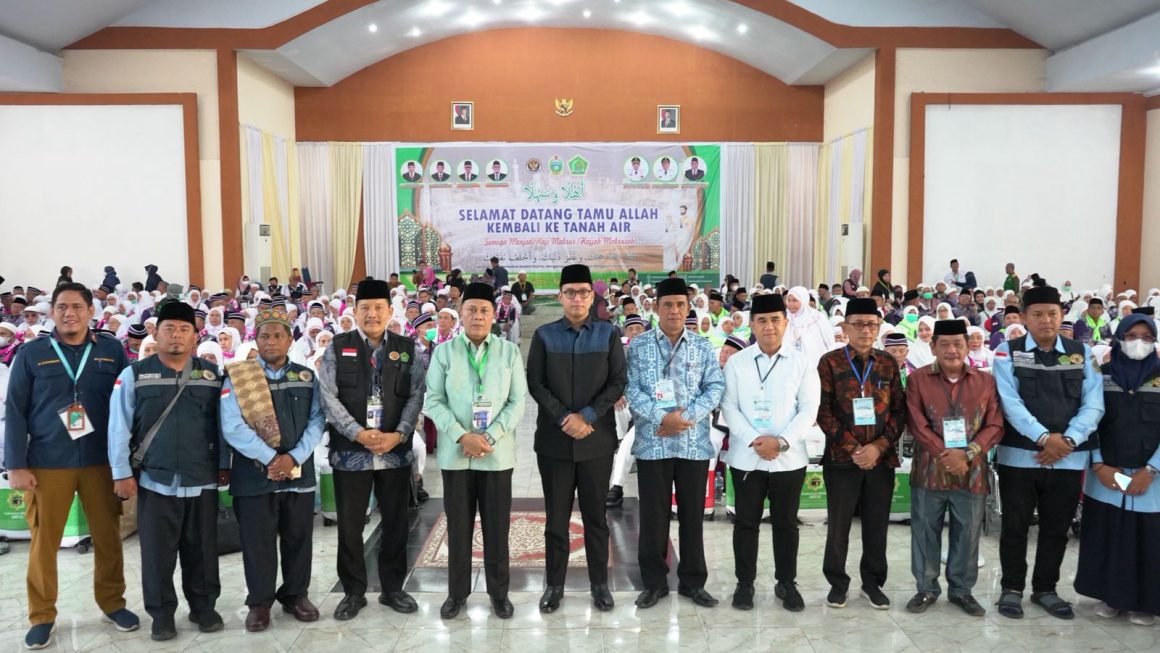 Kloter 9 Debarkasi Medan Tiba di Tanah Air, 2 Jemaah Haji Wafat