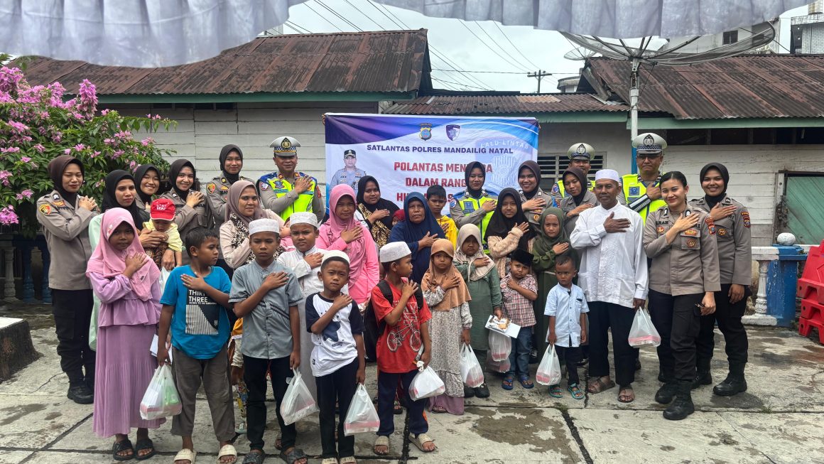 Polres Madina Bagikan Makanan dan Santuni Anak Yatim Sambut Harlantas Bhayangkara