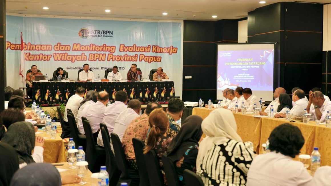 Pembinaan di Kanwil BPN Provinsi Papua, Menteri Nusron Perkuat Layanan Pertanahan: Semakin Sederhana, Semakin Baik