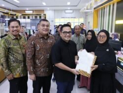 Tinjau Kantah Kota Batam Bersama Komisi II DPR RI, Wamen ATR/Waka BPN Pastikan Pelayanan Pertanahan Berjalan Efisien